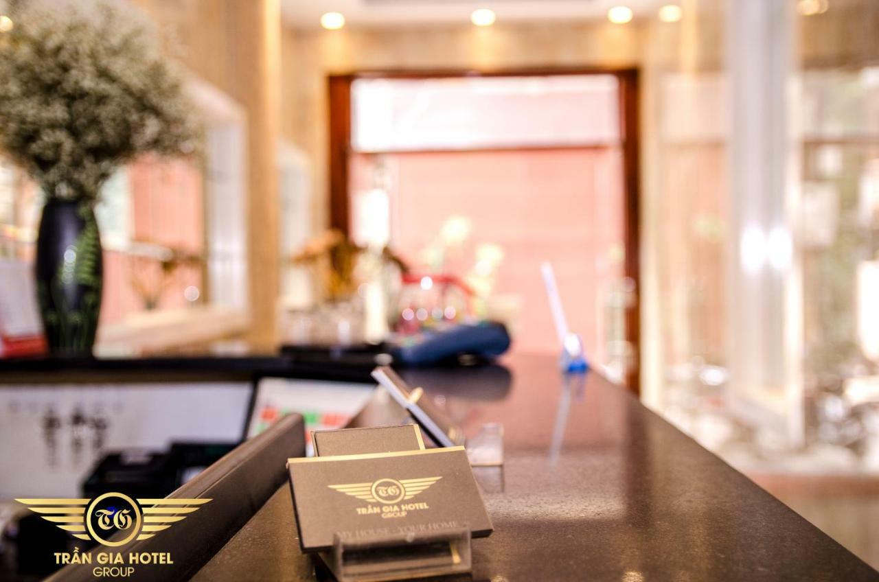 Tran Gia - Lang Ha Hotel - Hanoi — Photos 1